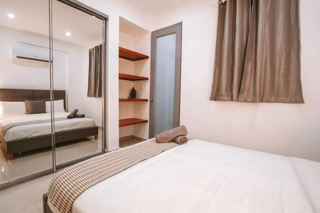 Two Bedroom Apt In Old Sj Five Min Walking From The Beach - Sevilla Court I San Juan