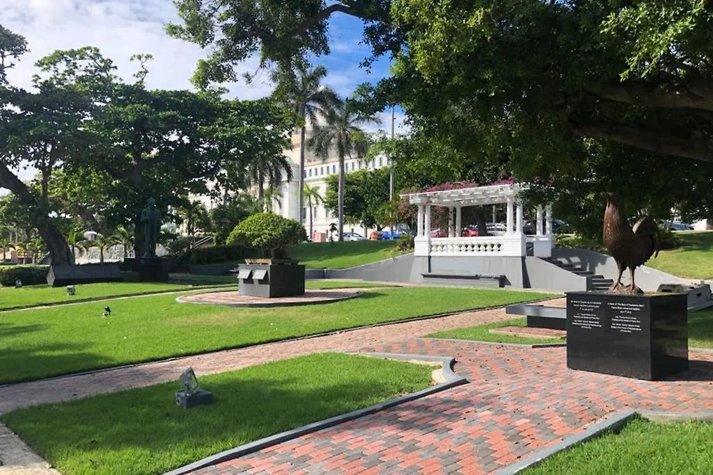 Two Bedroom Apt In Old Sj Five Min Walking From The Beach - Sevilla Court I San Juan